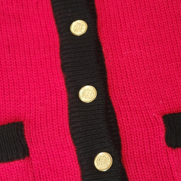Vintage Cambridge Spirit Red Black Wool Cardigan Gold Buttons size Small - Picture 3 of 5